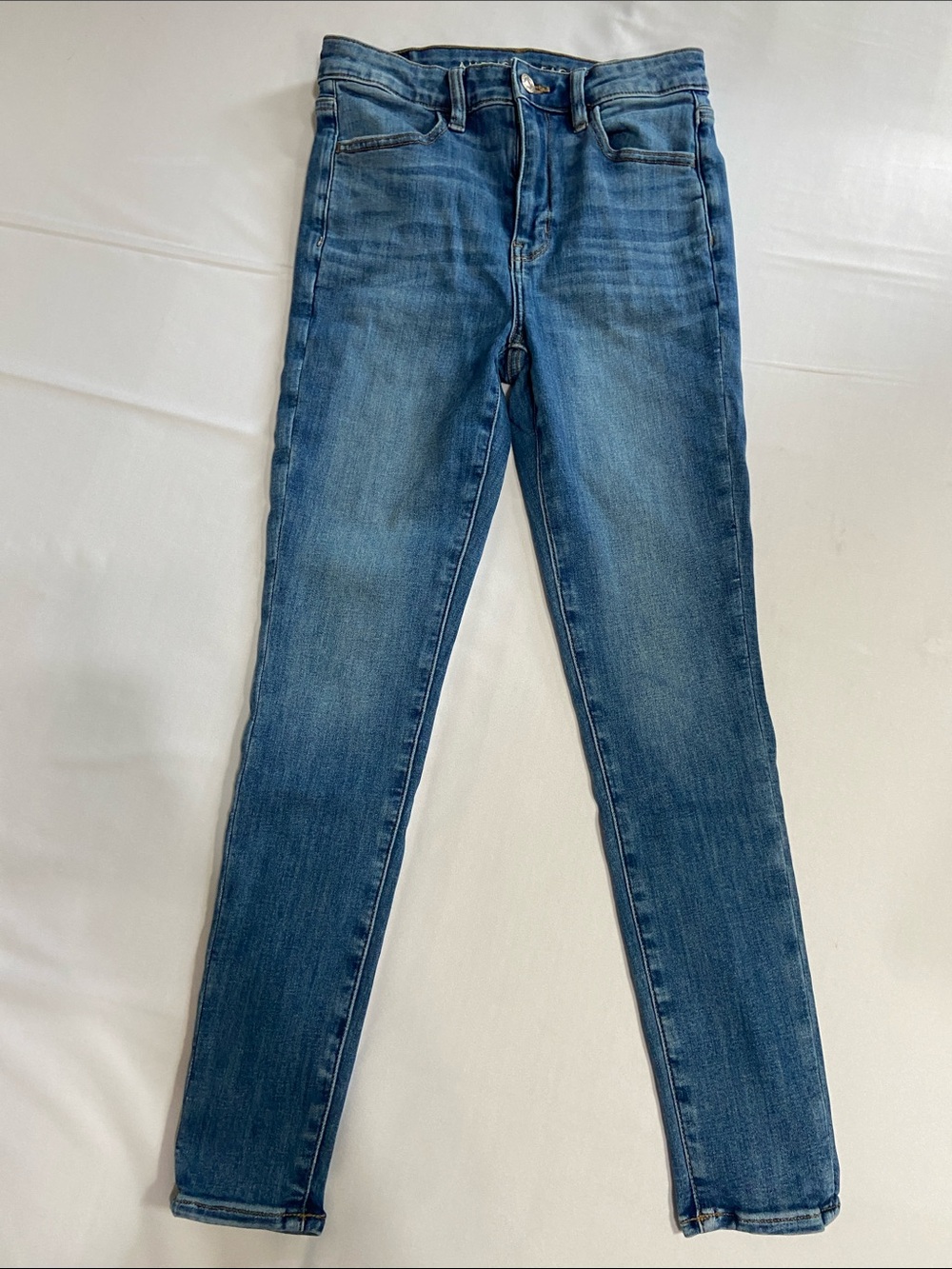 American Eagle Women's Super Hi-Rise Jegging Denim Jeans Stretch Size 2 Short
